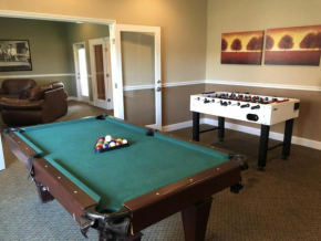Landing at Settlers Ranch - 1 Bedroom in South Belt Ellington